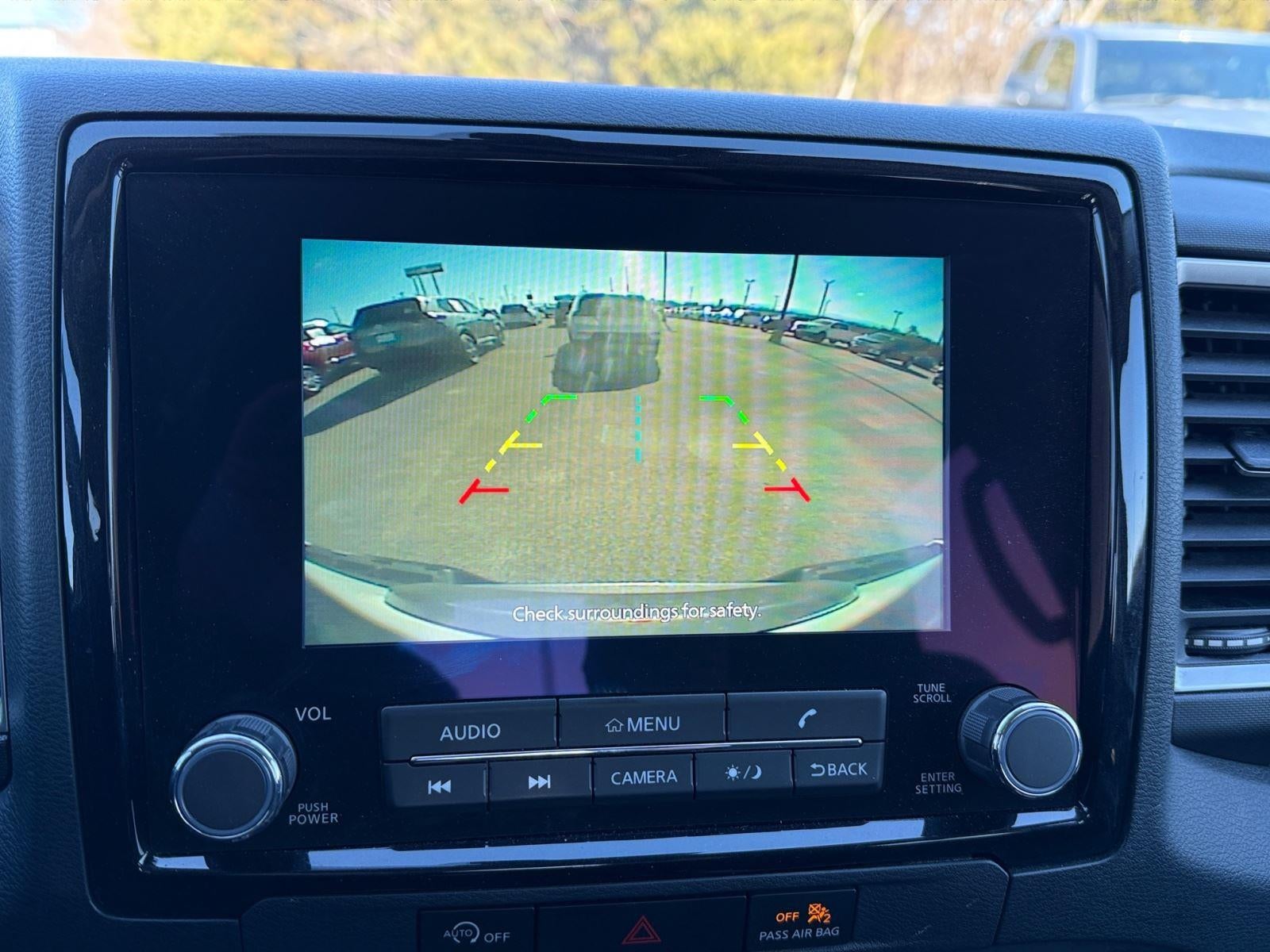 2023 Nissan Frontier SV