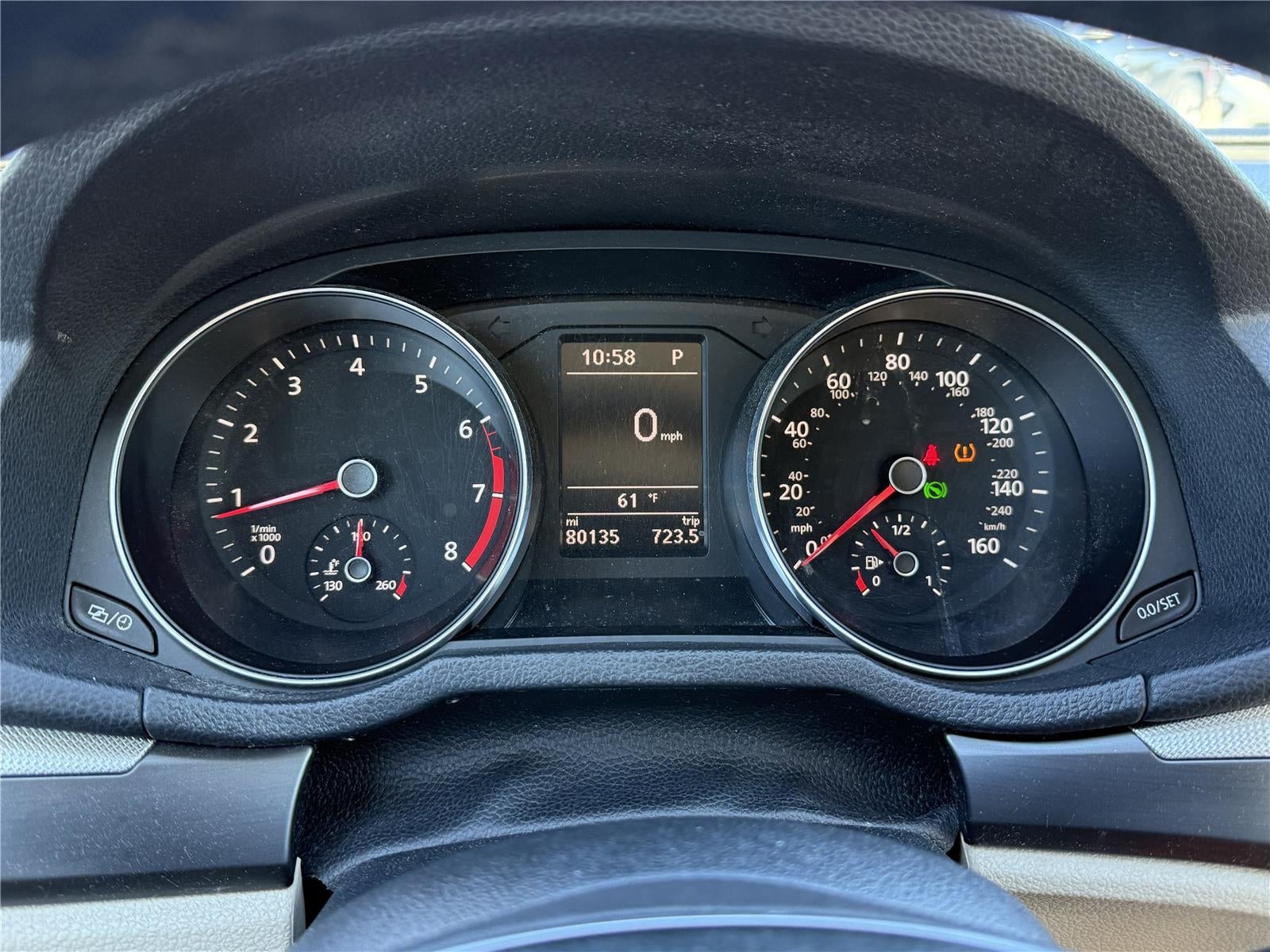 2018 Volkswagen Passat R-Line