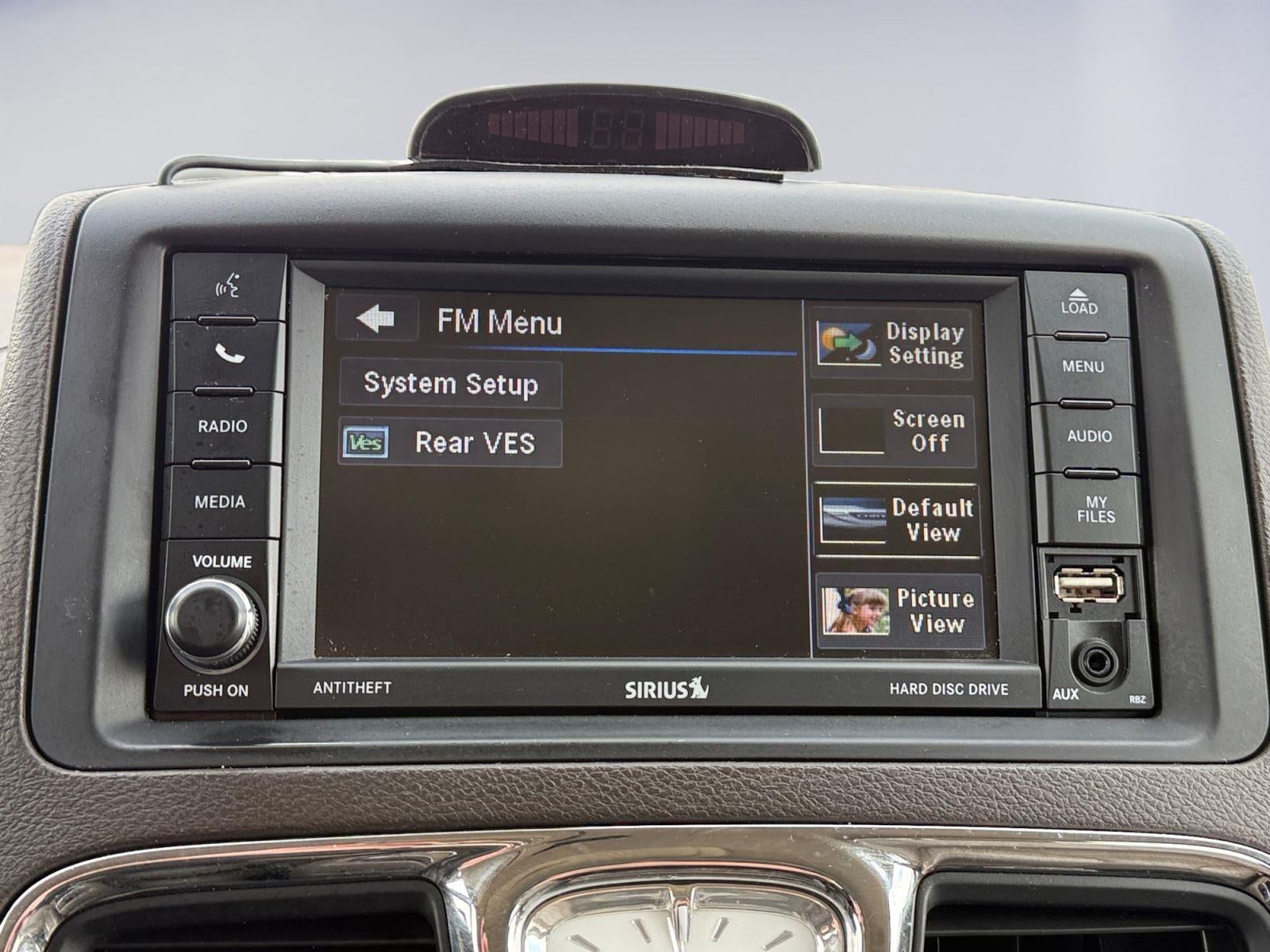 2015 Chrysler Town & Country Touring