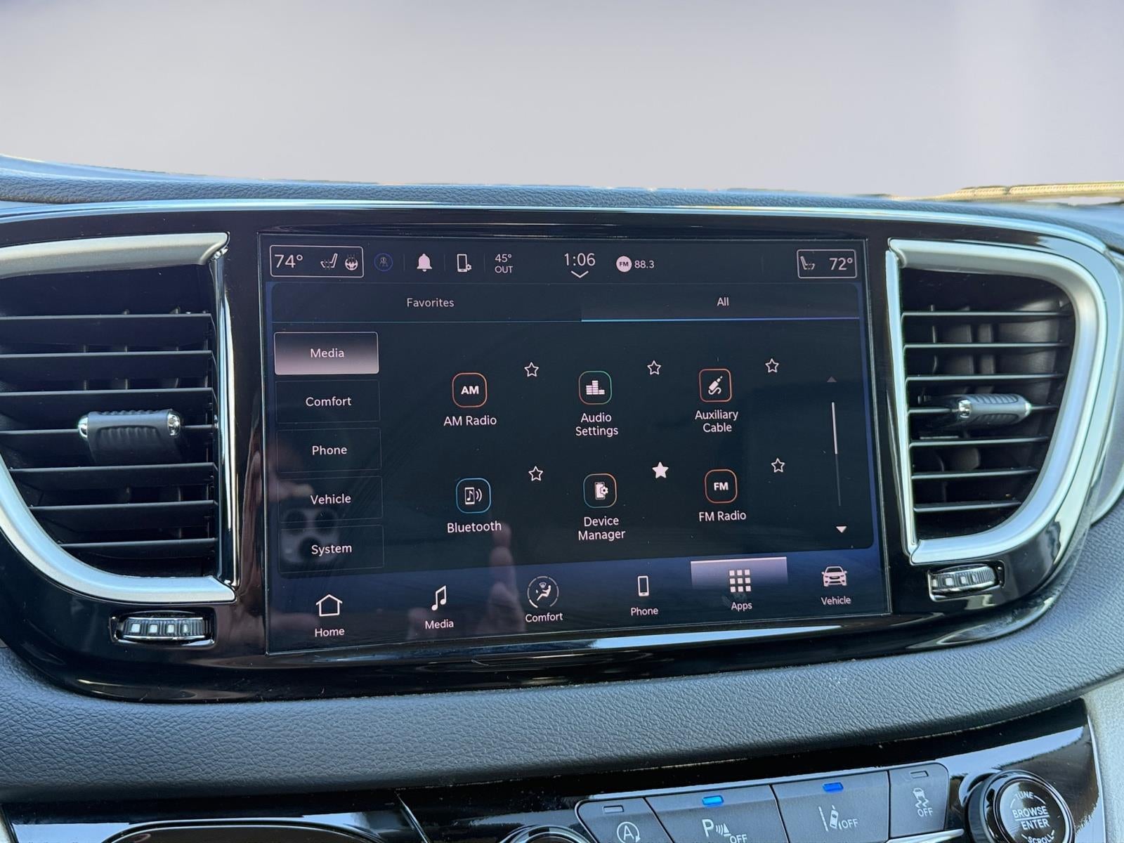 2024 Chrysler Pacifica Touring L