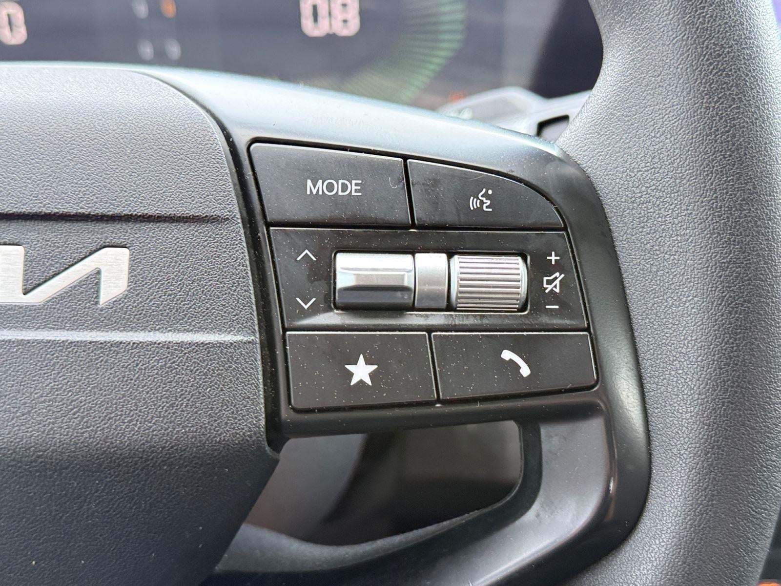 2025 Kia K4 LX