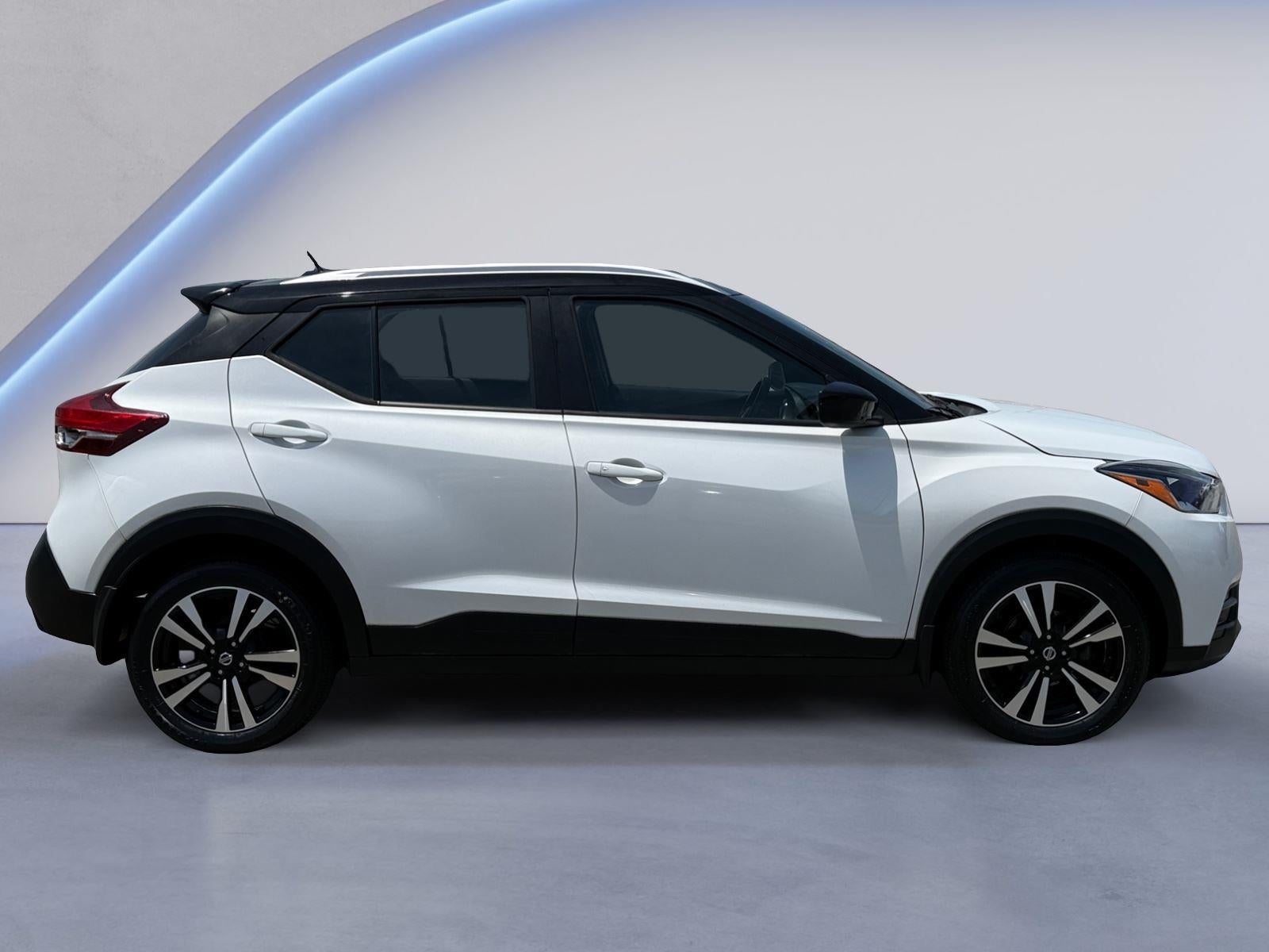 Used 2018 Nissan Kicks SV with VIN 3N1CP5CU2JL532765 for sale in Alcoa, TN