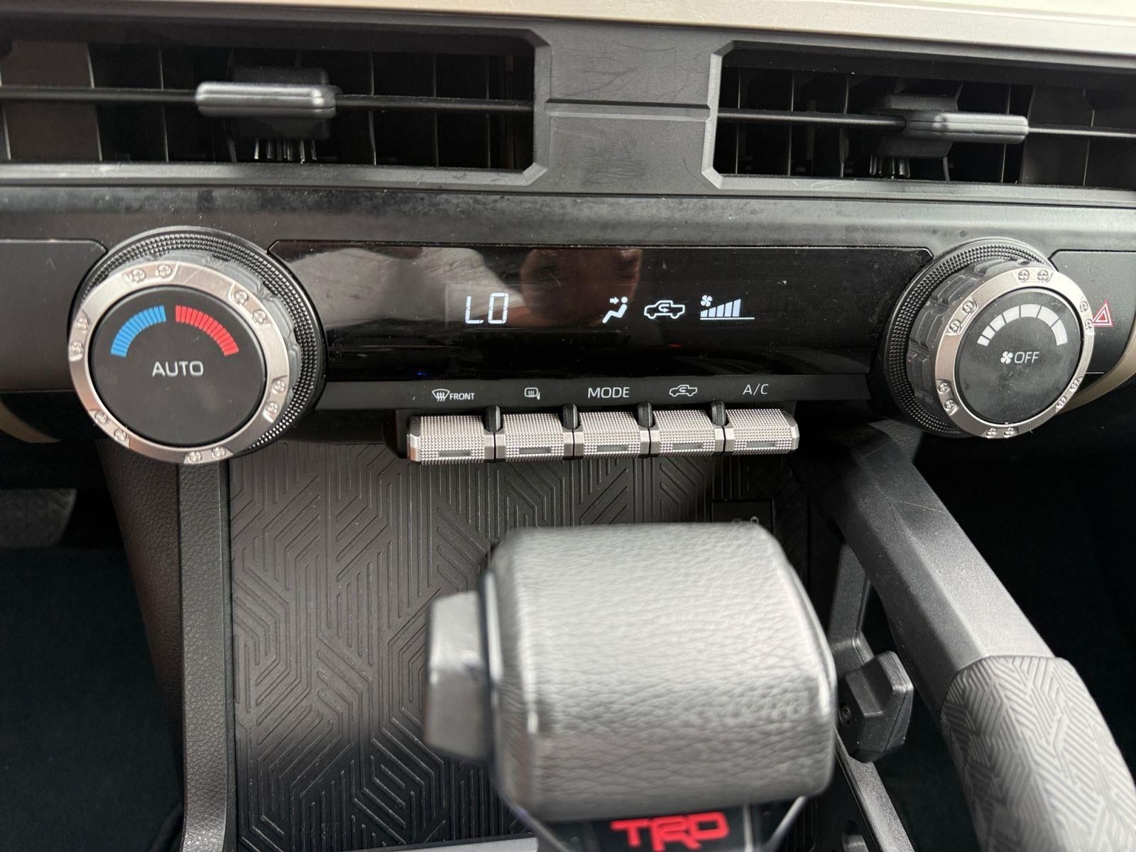 2024 Toyota TACOMA Base