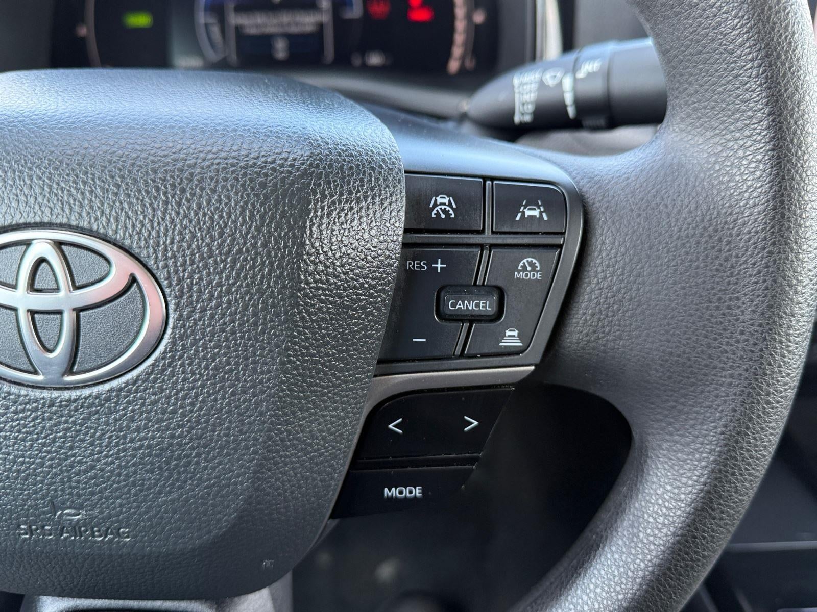 2025 Toyota CAMRY Base