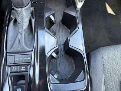 2025 Toyota CAMRY Base