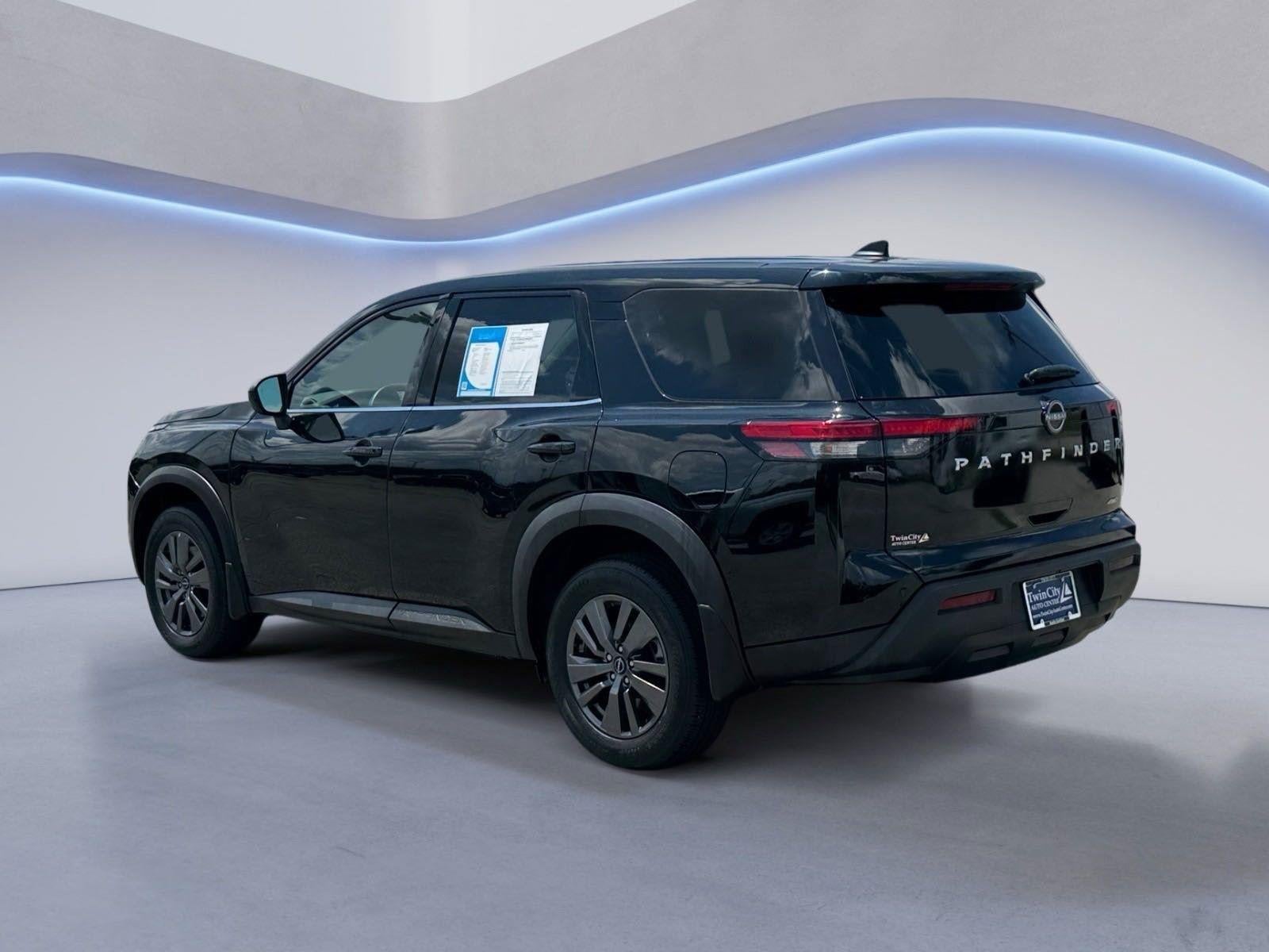 2024 Nissan Pathfinder S