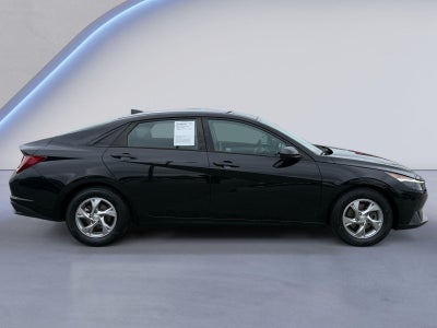 2021 Hyundai Elantra SE