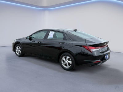 2021 Hyundai Elantra SE