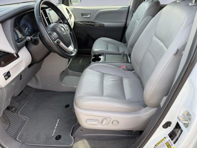 2018 Toyota Sienna XLE 8-Passenger