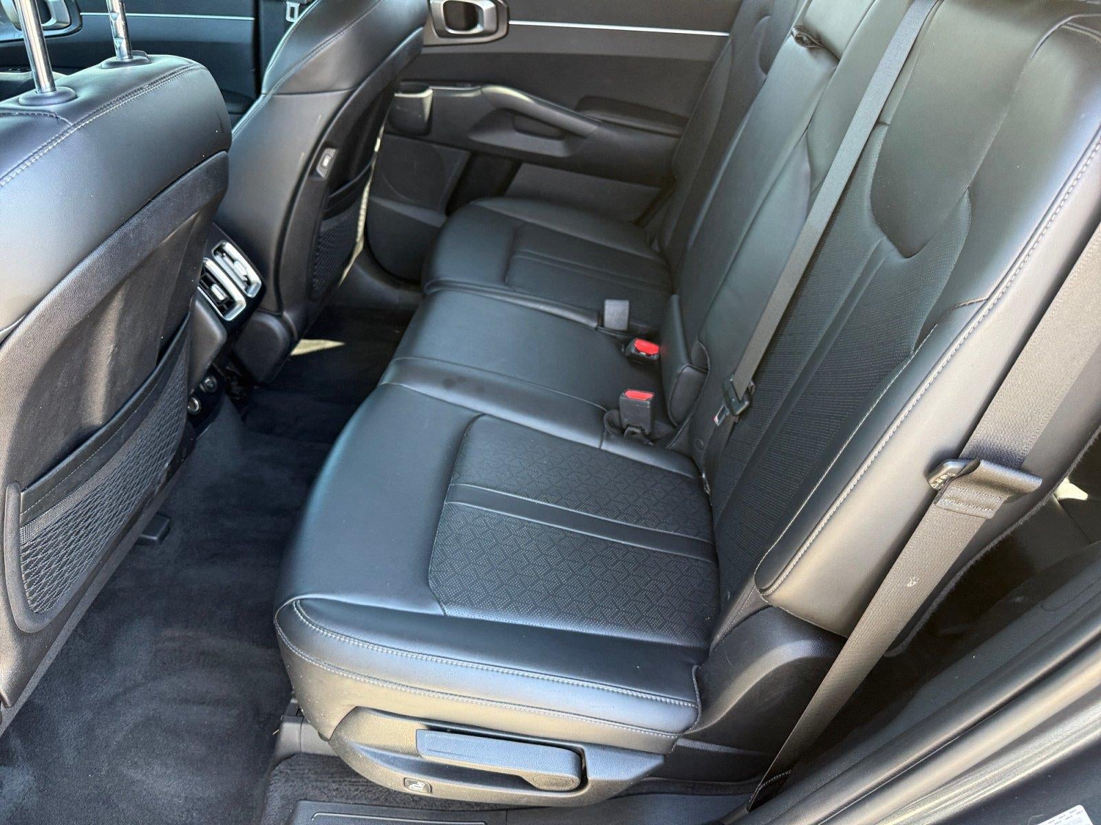 2023 Kia Sorento S