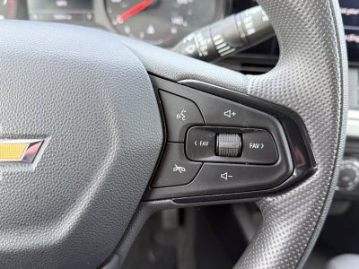 2025 Chevrolet Trax LS