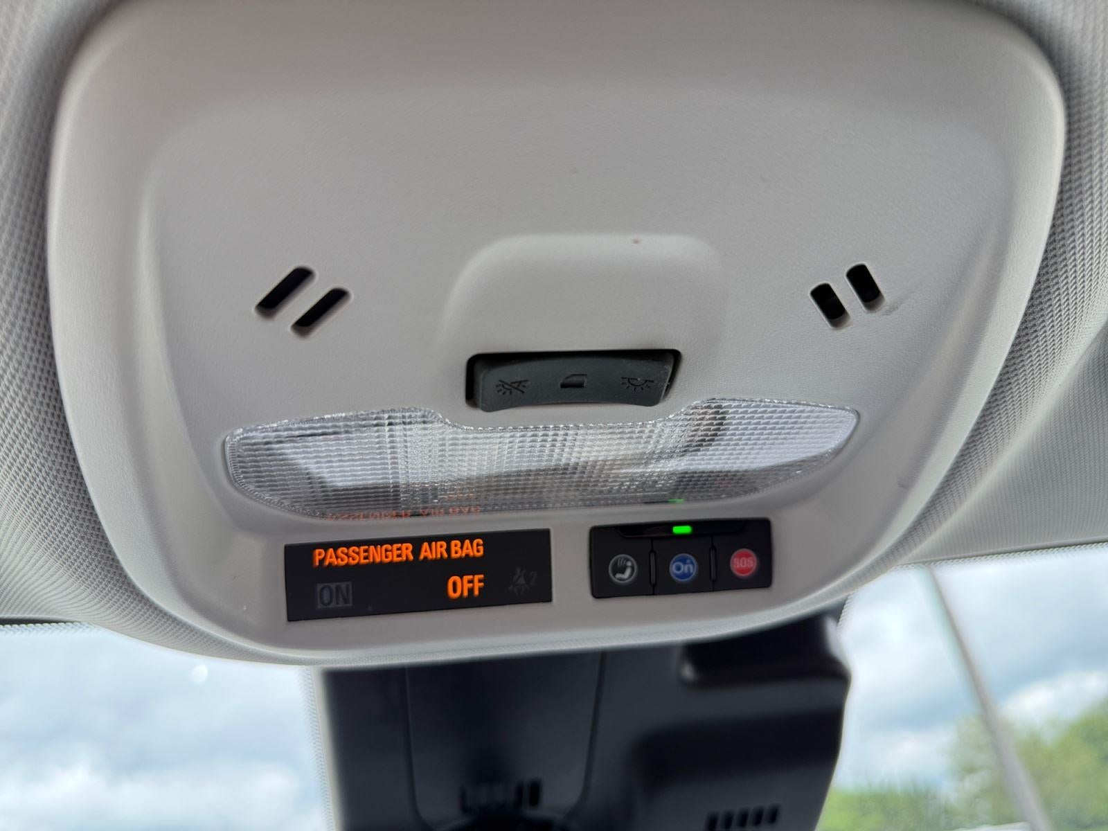 2025 Chevrolet TRAX Base