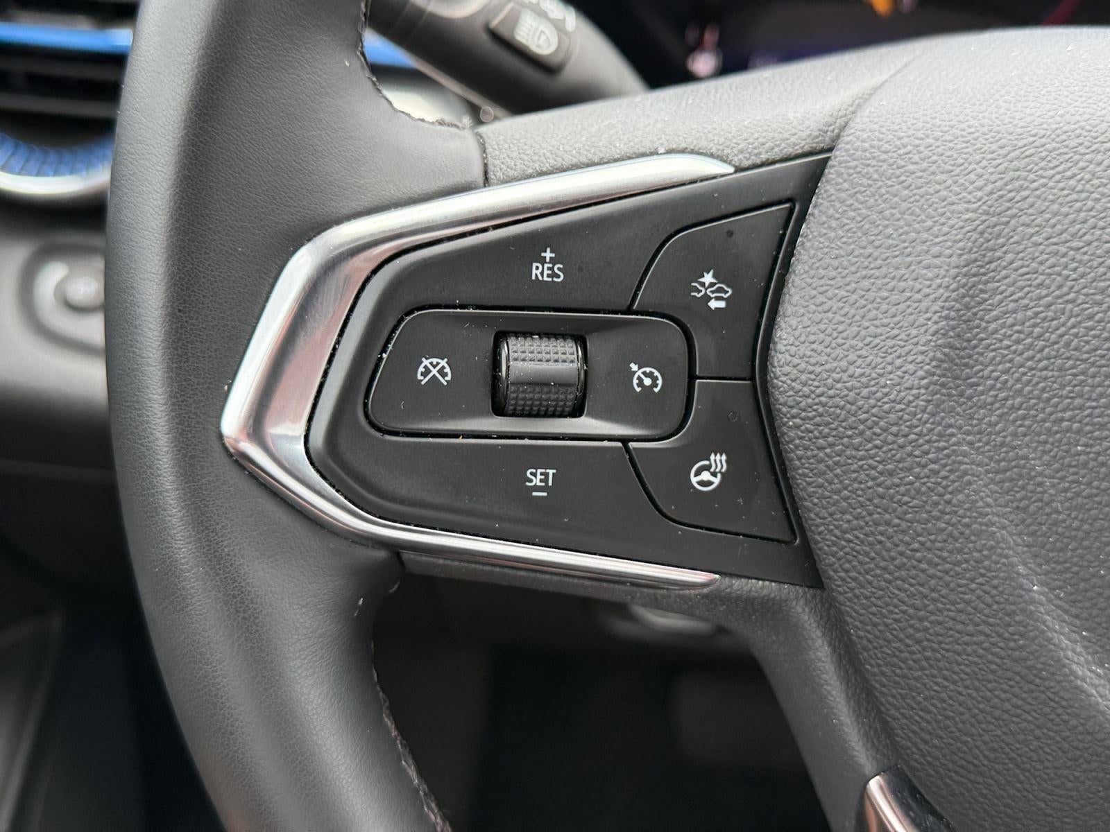 2025 Chevrolet TRAX Base
