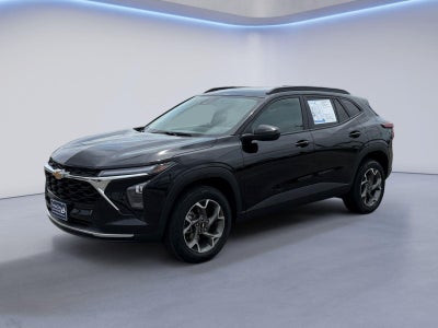 2025 Chevrolet TRAX Base