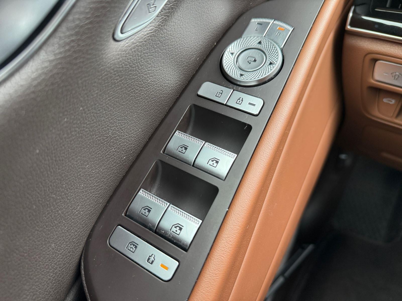 2023 Genesis G80 2.5T