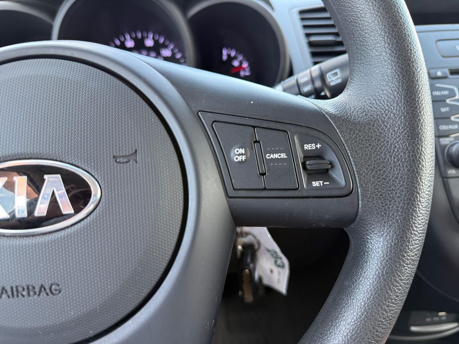2013 Kia Soul Base