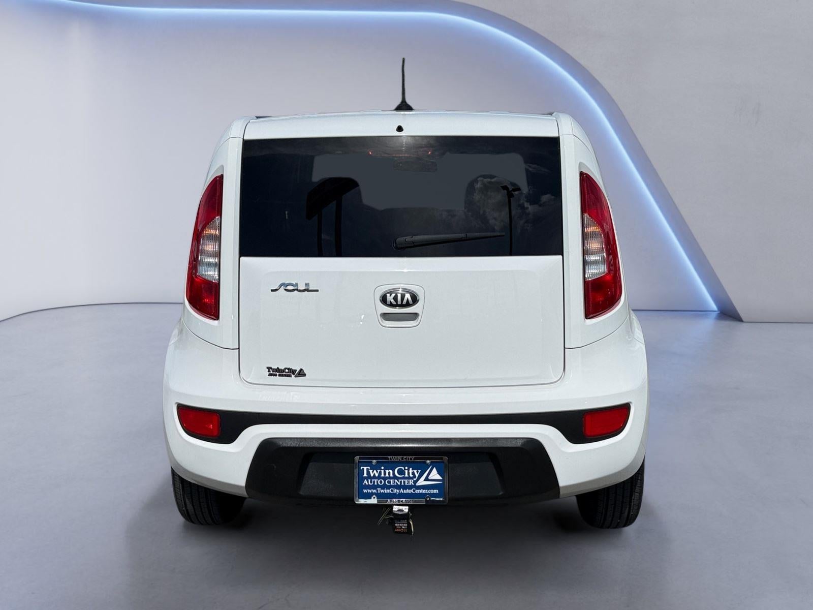 2013 Kia Soul Base