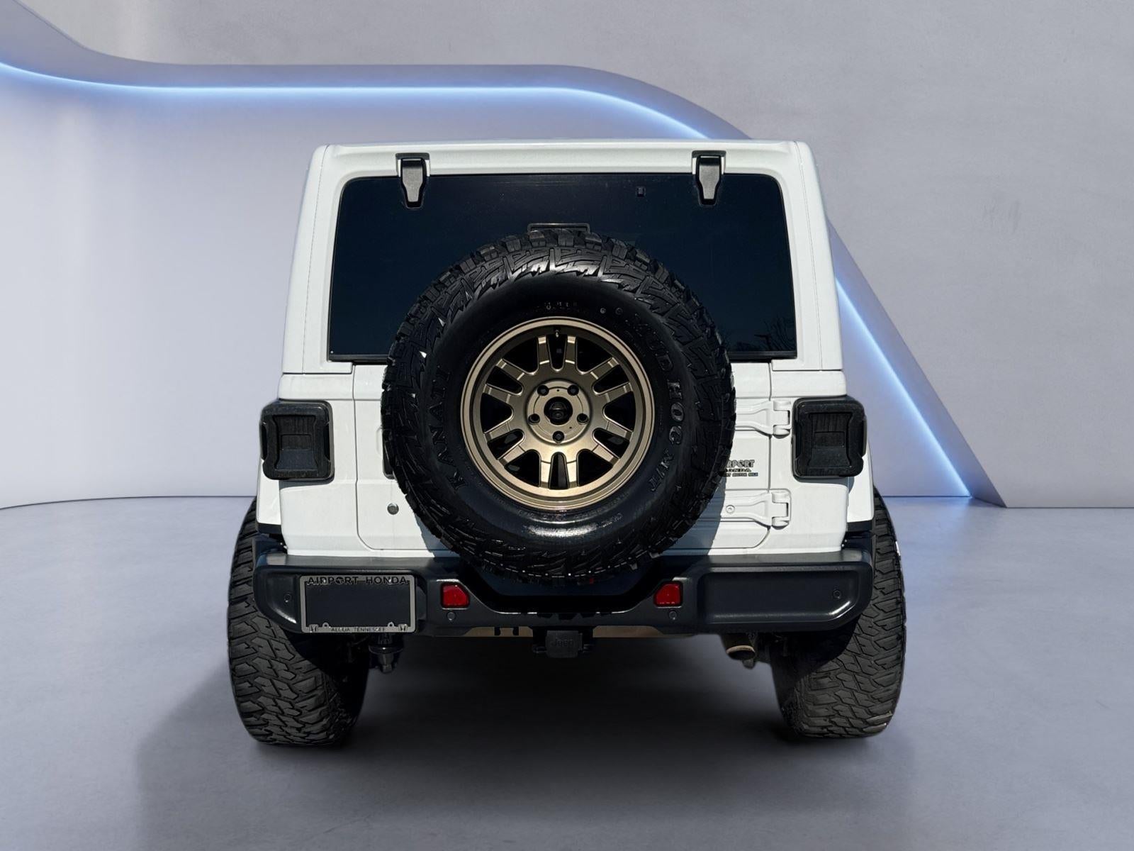 2020 Jeep Wrangler Unlimited Sahara Altitude