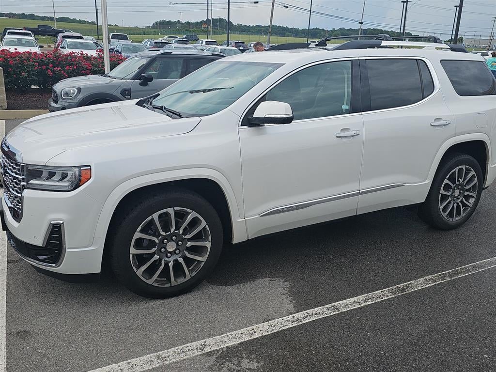2020 GMC Acadia Denali
