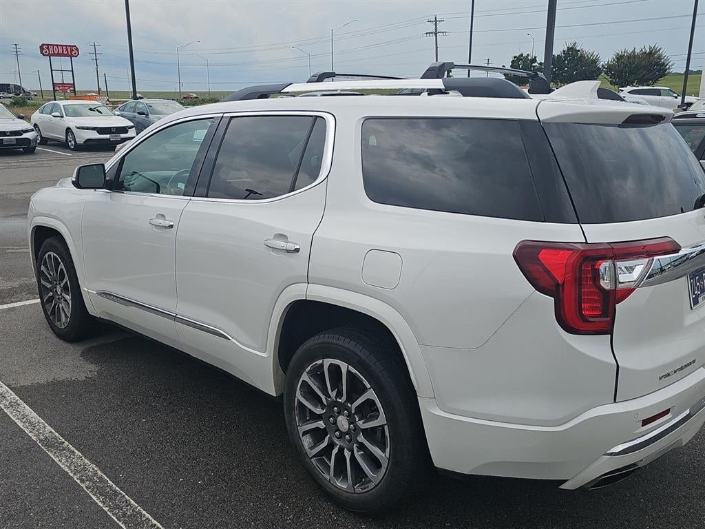 2020 GMC Acadia Denali