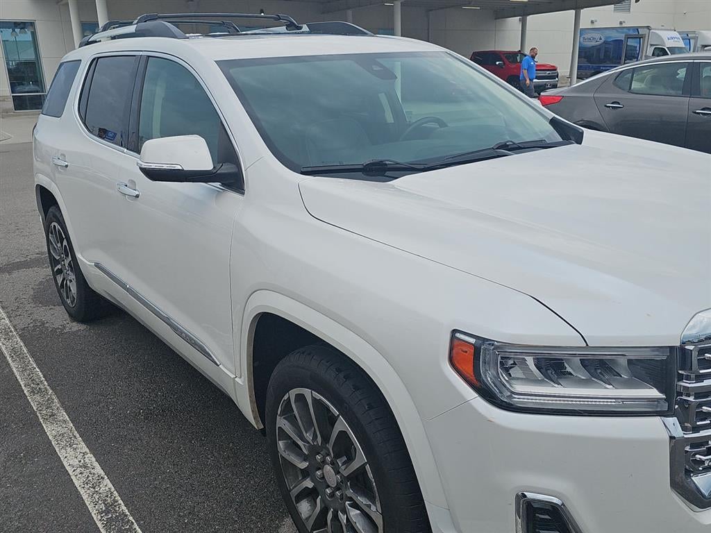 2020 GMC Acadia Denali