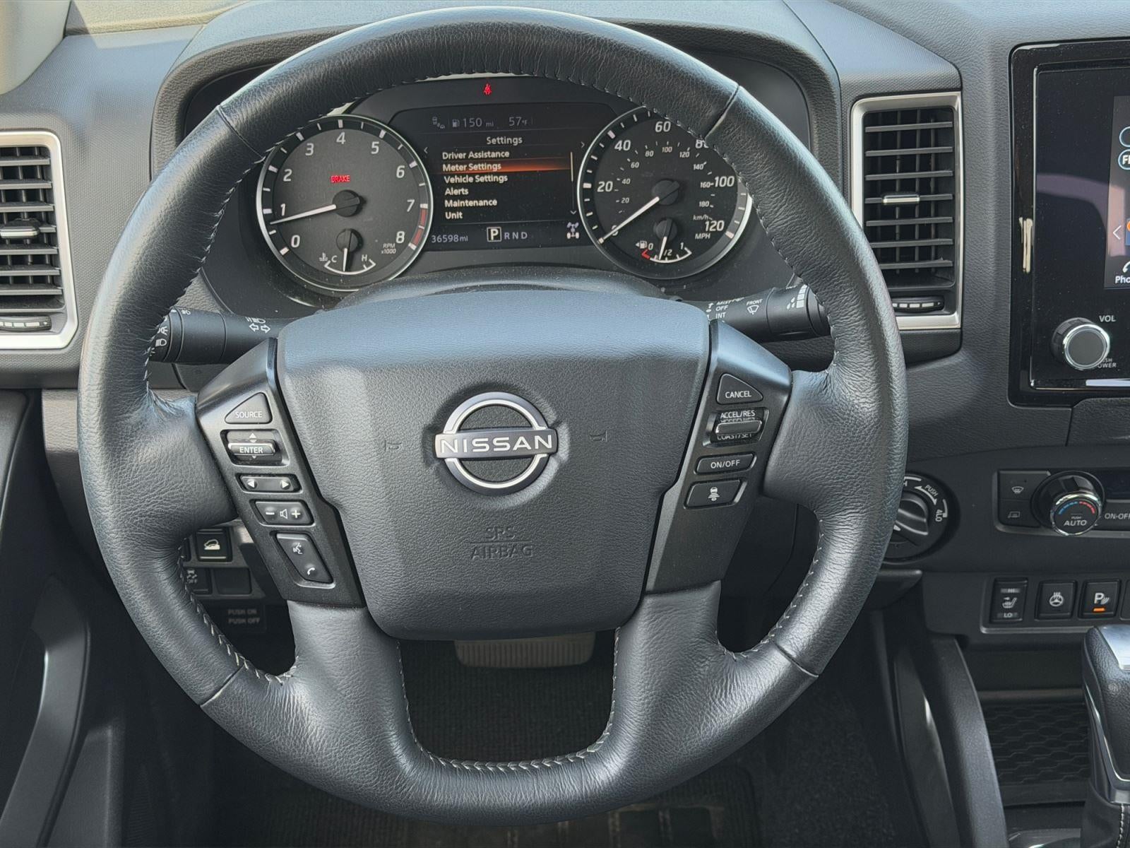 2023 Nissan Frontier SV