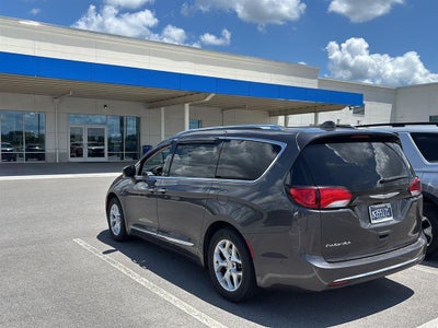2018 Chrysler PACIFICA TOURLP