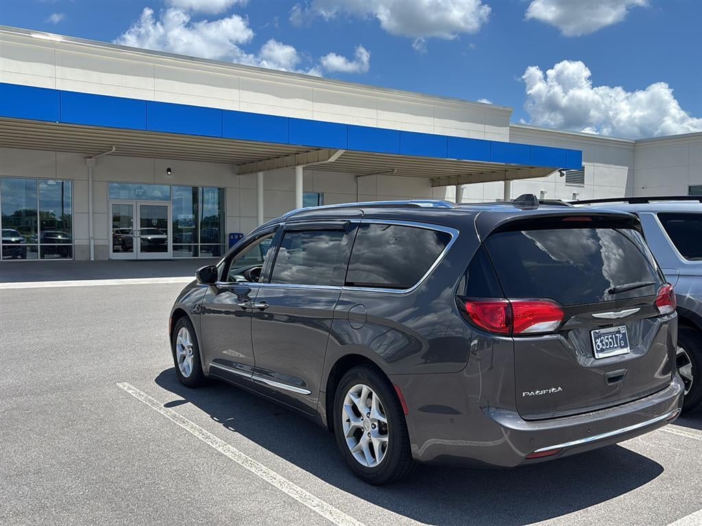 2018 Chrysler PACIFICA TOURLP