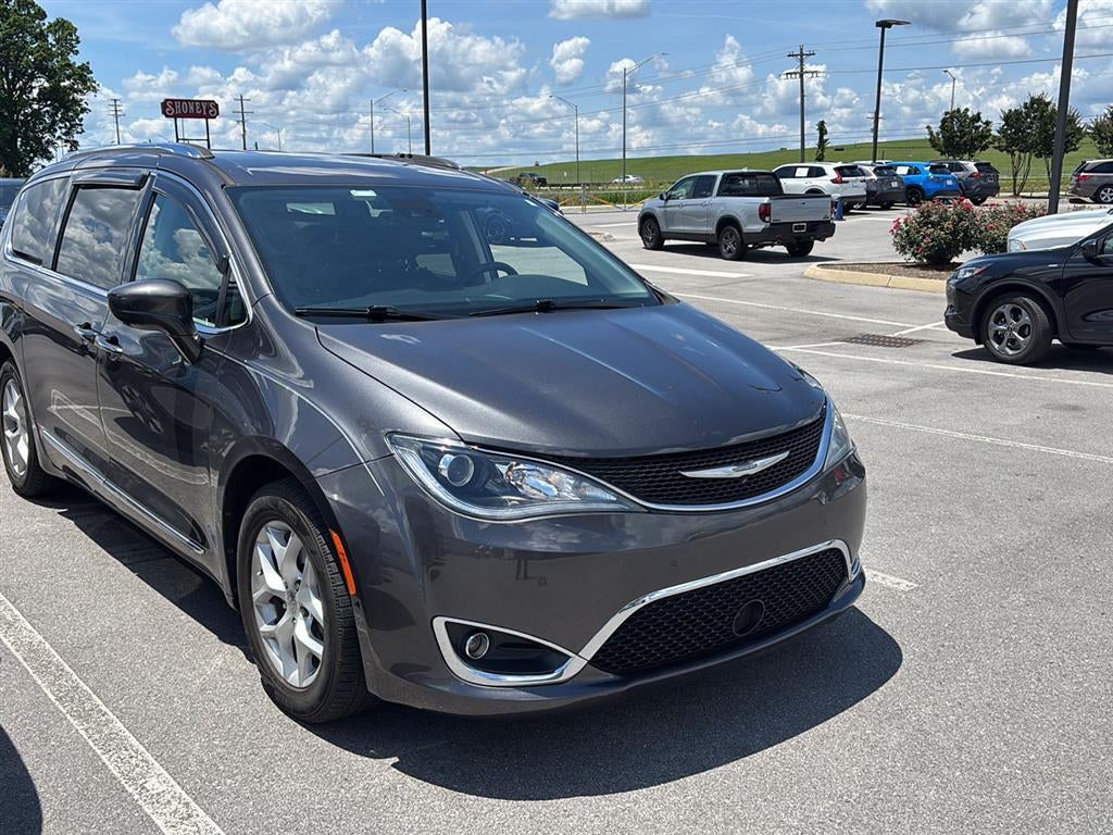 2018 Chrysler PACIFICA TOURLP