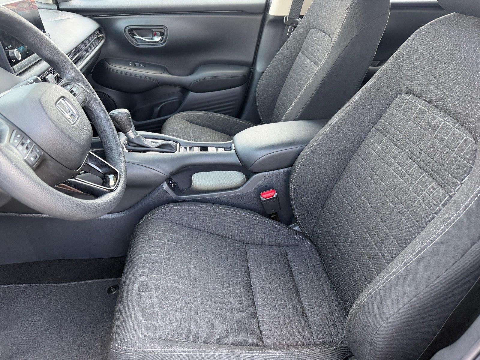 2025 Honda HR-V LX