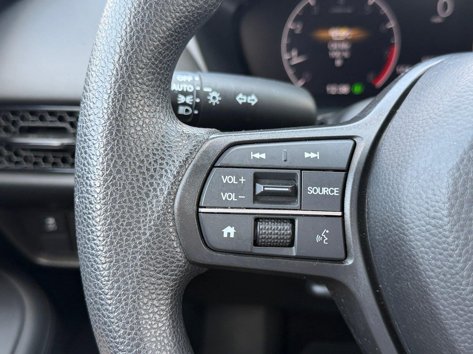 2025 Honda HR-V LX