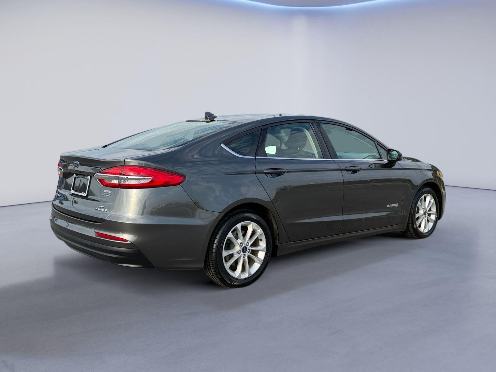 2019 Ford Fusion Hybrid SE