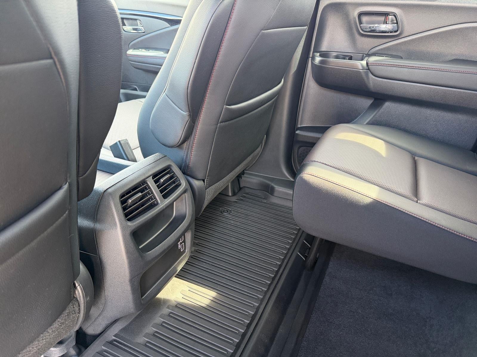 2023 Honda Ridgeline Black Edition