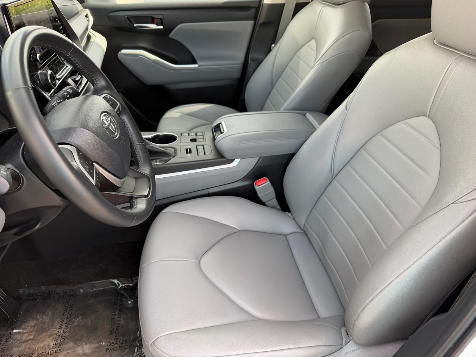 2023 Toyota Highlander XLE
