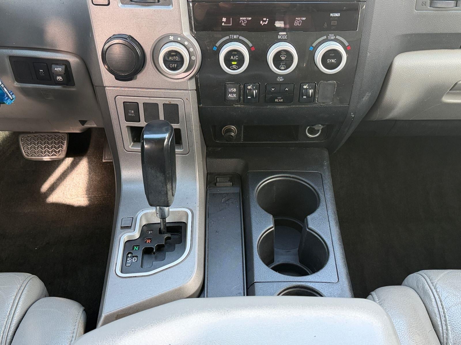 2013 Toyota Sequoia SR5