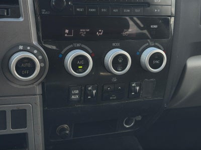 2013 Toyota Sequoia SR5