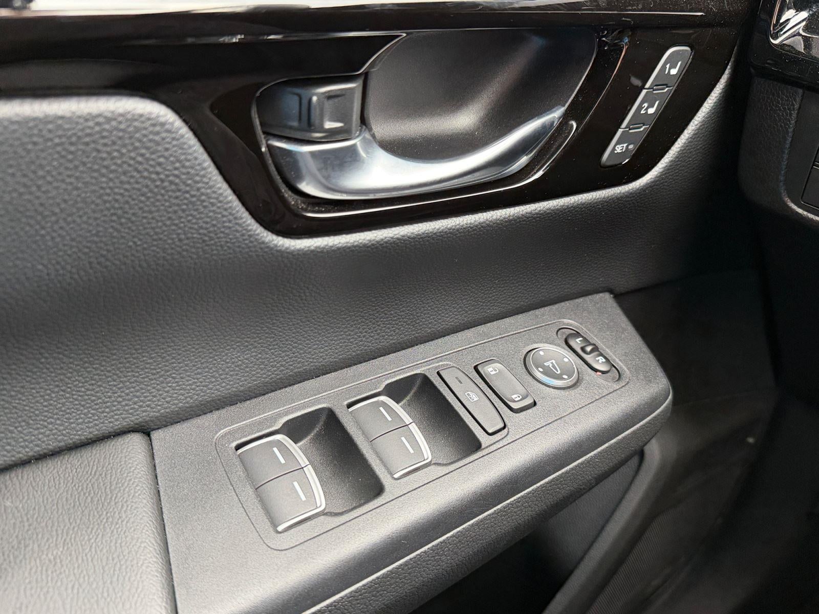 2025 Honda CR-V Hybrid Sport Touring