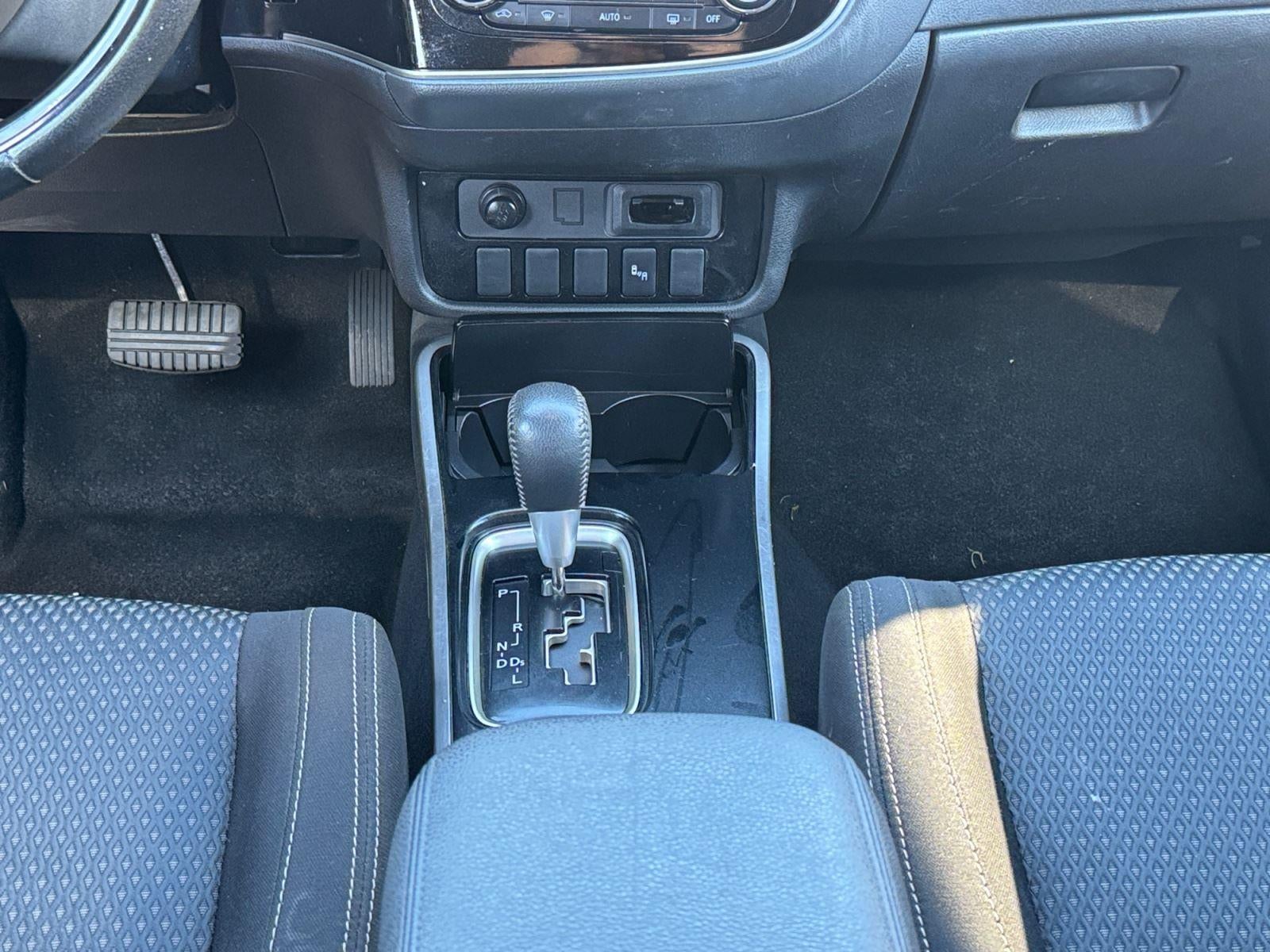 2018 Mitsubishi Outlander LE