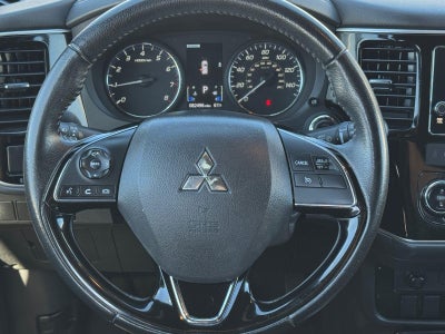 2018 Mitsubishi Outlander LE