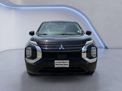 2022 Mitsubishi Outlander ES