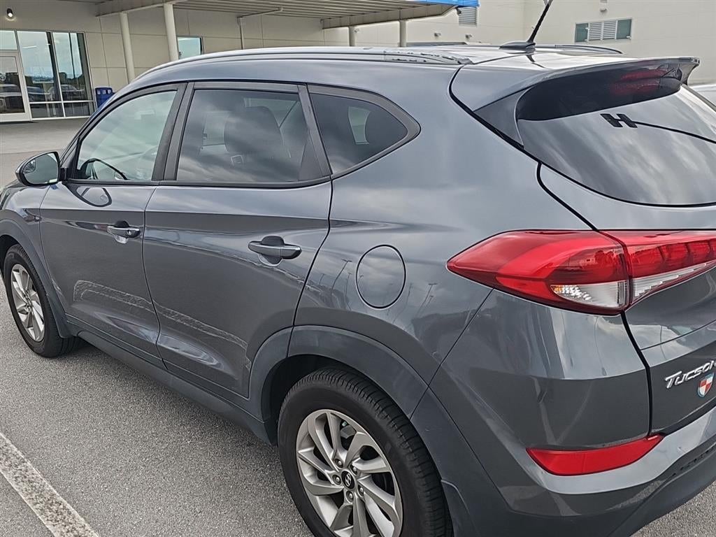 2016 Hyundai TUCSON Base