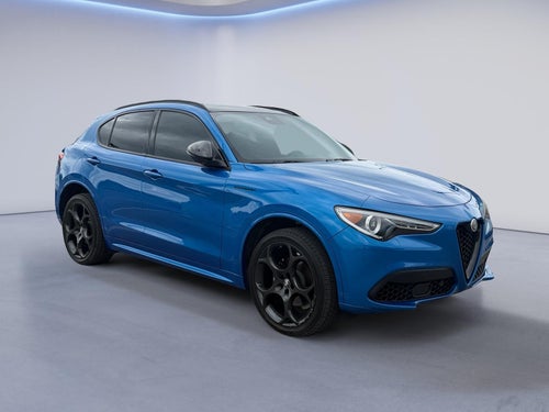 2023 Alfa Romeo STELVI Base