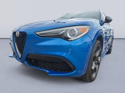 2023 Alfa Romeo STELVI Base