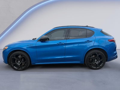 2023 Alfa Romeo STELVI Base